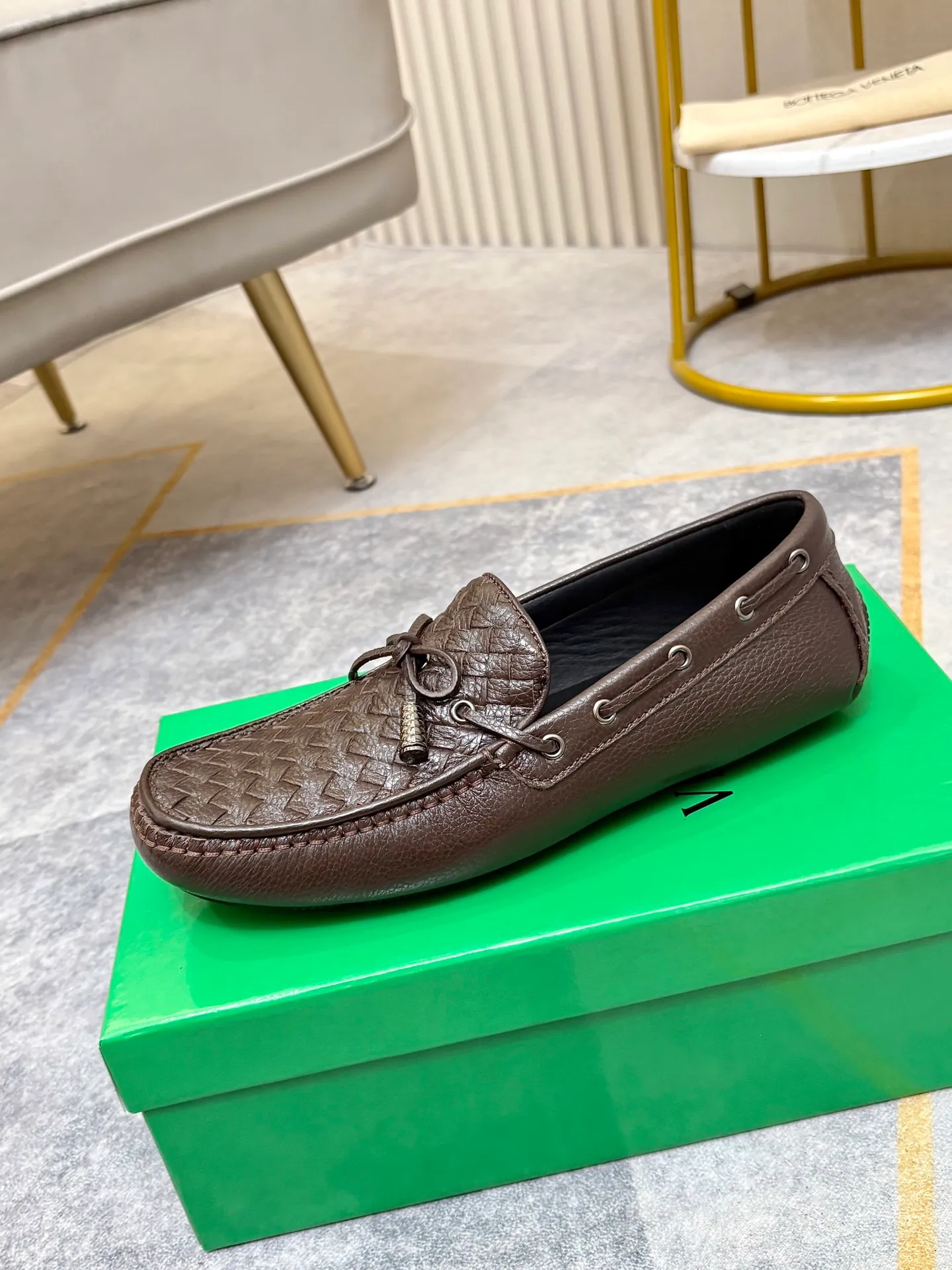 P420💰 (Niu Li + Niu Pad) [BV] The latest hot style‼ ️Casual men's shoes, uppers imported first-layer cowhide ➕Full imported cowhide lining✔️Exquisite workmanship, excellent foot feel, special rubber soles✔️, cool and fashionable, the latest fashion, fashionable outsole, hurry up.  Code number: 38-44 (can be customized to 37.45, non-refundable)